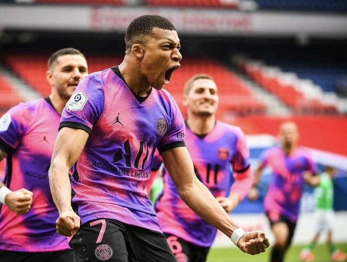 欧洲杯赛程吃紧,深圳男篮赛后更衣室发声,值得警惕,心理建设被强调(欧洲杯8分之1赛程表) 欧洲杯赛程吃紧,深圳男篮赛后更衣室发声,值得警惕,心理建设被强调(欧洲杯8分之1赛程表)